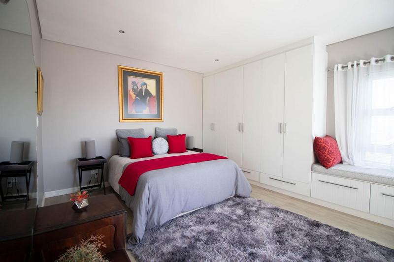 5 Bedroom Property for Sale in Country Club Western Cape